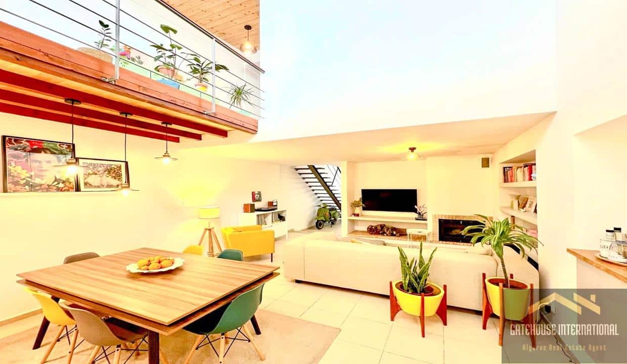 Renovated Semi Detached 2 Bed Villa For Sale In Loule Algarve 6