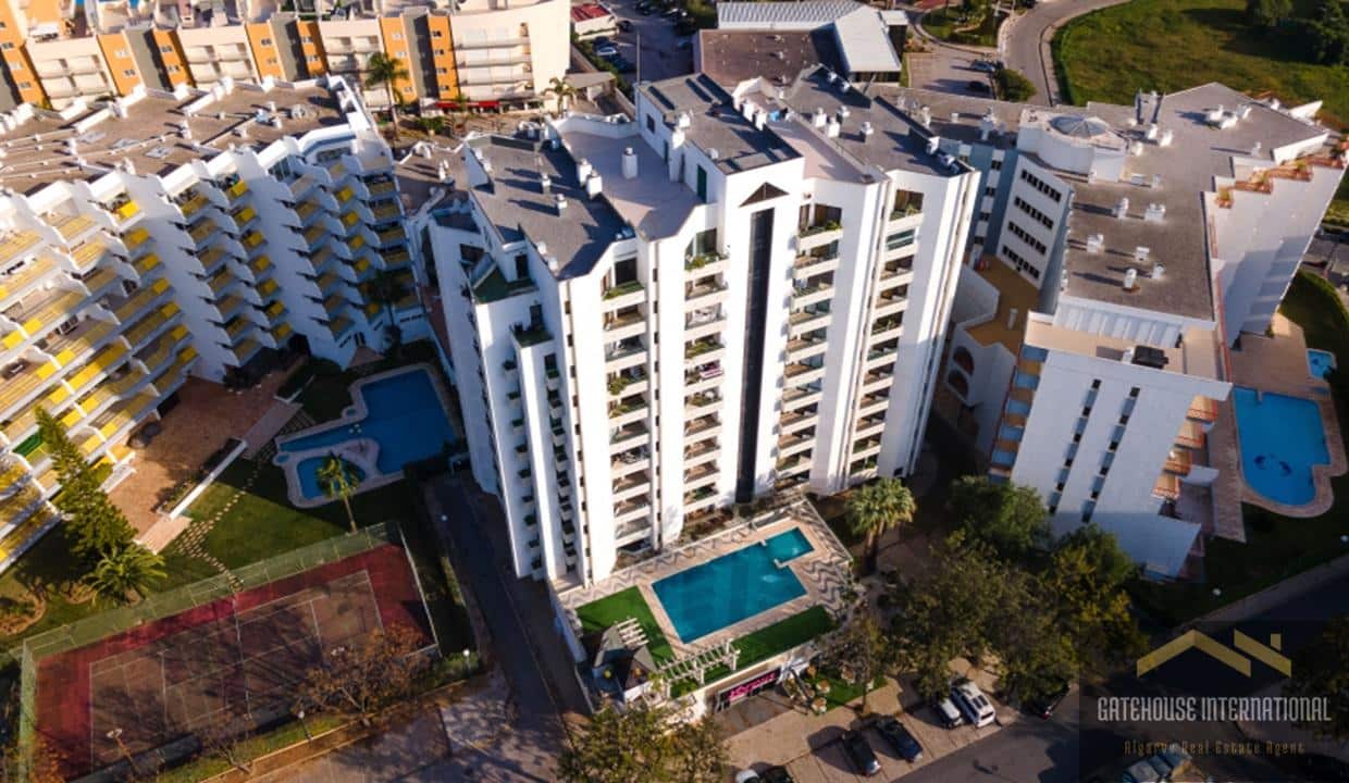 Upper Floor Renovated 2 Bed Sea View Apartment In Vilamoura Algarve09