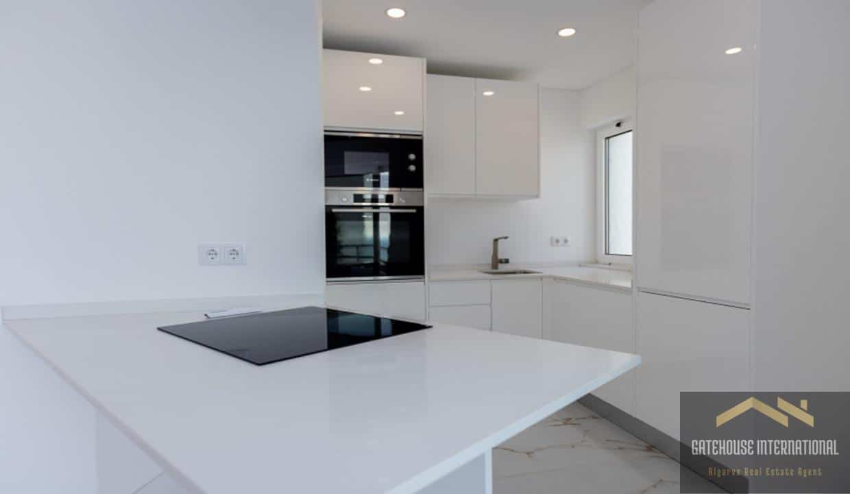 Upper Floor Renovated 2 Bed Sea View Apartment In Vilamoura Algarve3