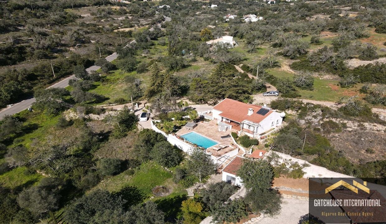 Villa With Pool In Loule Algarve09