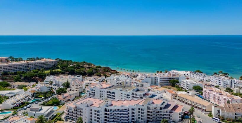 1 Bed Fully Renovated Beach Apartment For Sale In Olhos d Agua Algarve 3