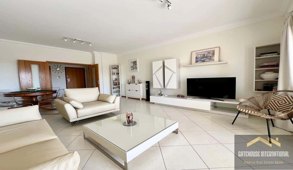 2 Bed 2 Bath Apartment In Vilamoura Algarve With Golf Views 3