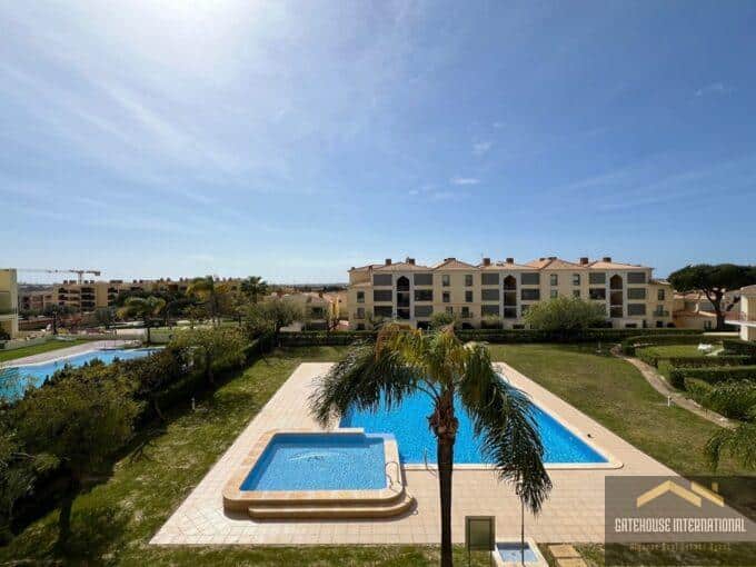 2 Bed 2 Bath Apartment In Vilamoura Algarve With Golf Views 4
