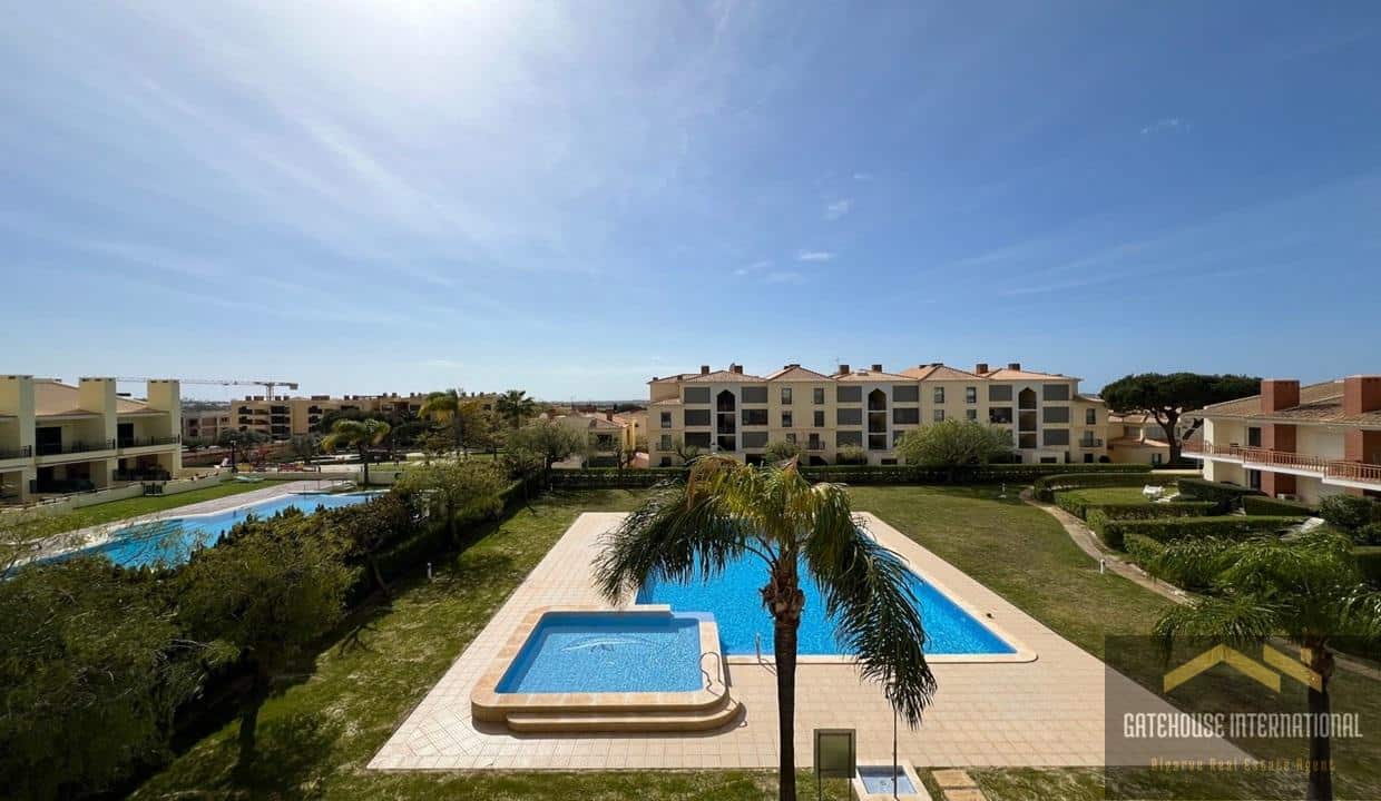 2 Bed 2 Bath Apartment In Vilamoura Algarve With Golf Views 4
