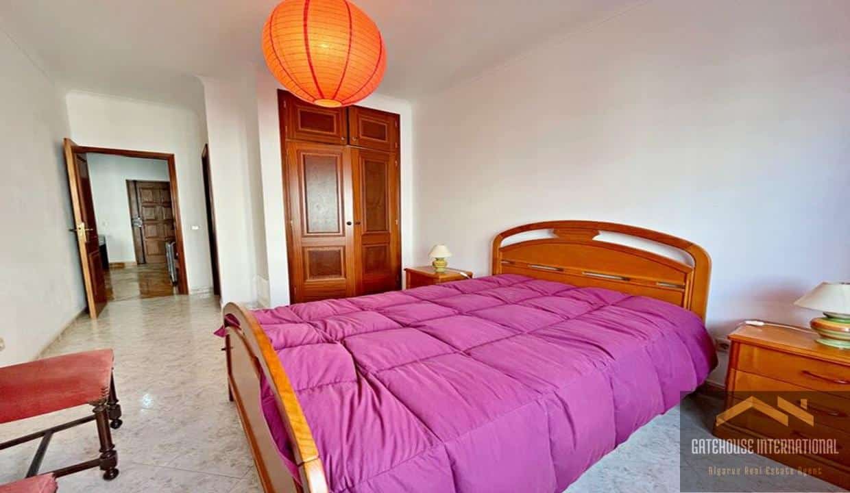 2 Bed Apartment In Praia da Luz Algarve09