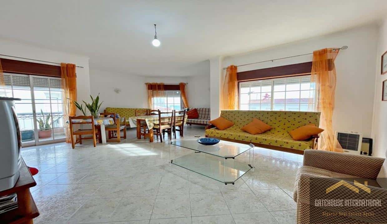 2 Bed Apartment In Praia da Luz Algarve1