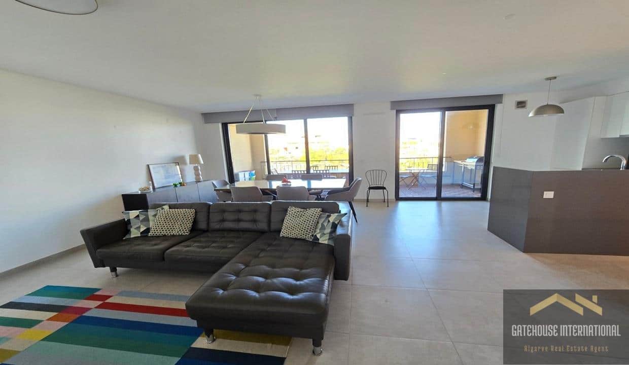 2 Bed Apartment Near Anantara Hotel Vilamoura Algarve 43