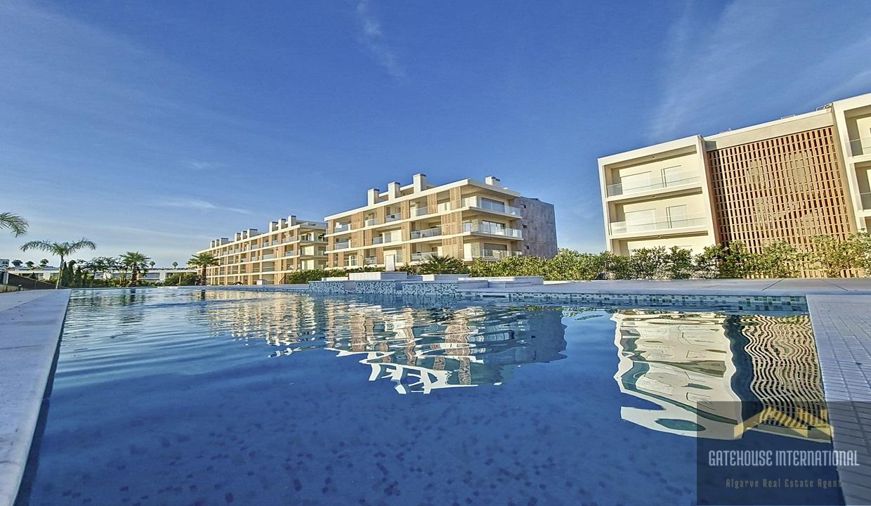2 Bed Modern Quality Apartment With Pool In Albufeira Algarve 54