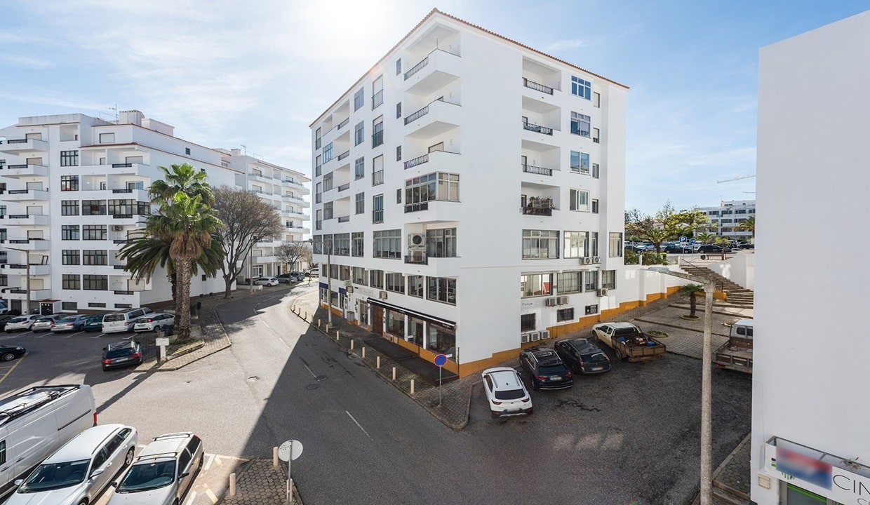 3 Bed Apartment In Lagos Town Algarve54