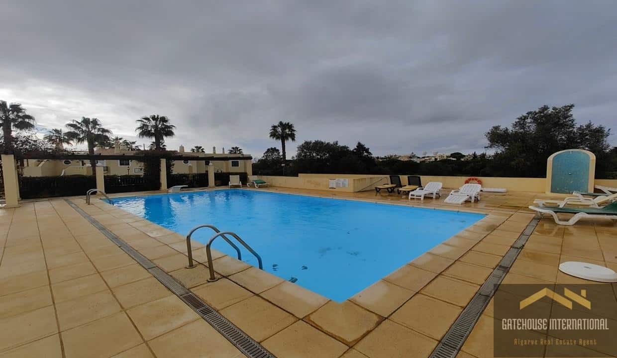 3 Bed Apartment With Pool In Encosta das Oliveiras Vilamoura 76