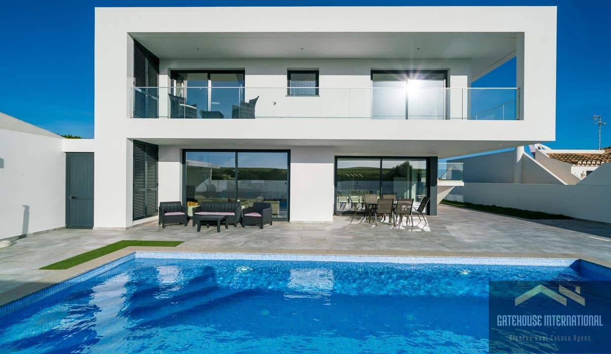3 Bed Modern Villa In Vila do Bispo Algarve65