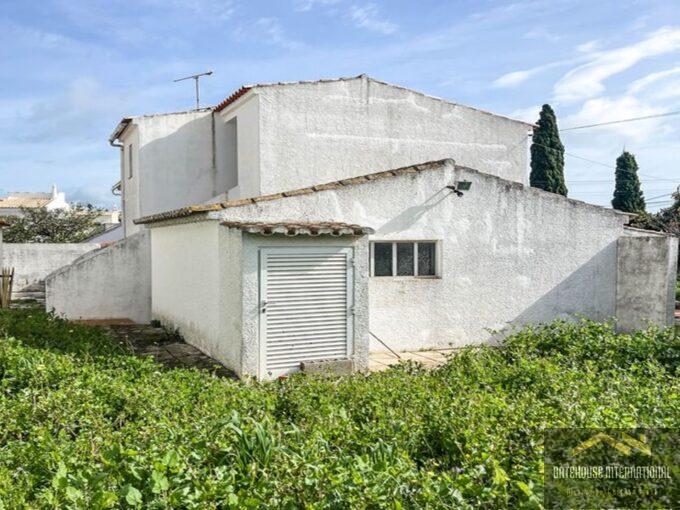 Villa de 3 chambres à rénover près de Praia da Luz Algarve5