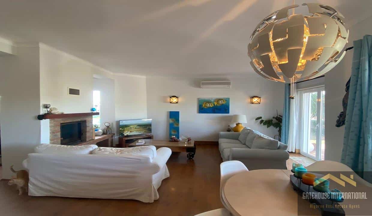 3 Bed Villa With Pool In Carvoeiro Algarve 23