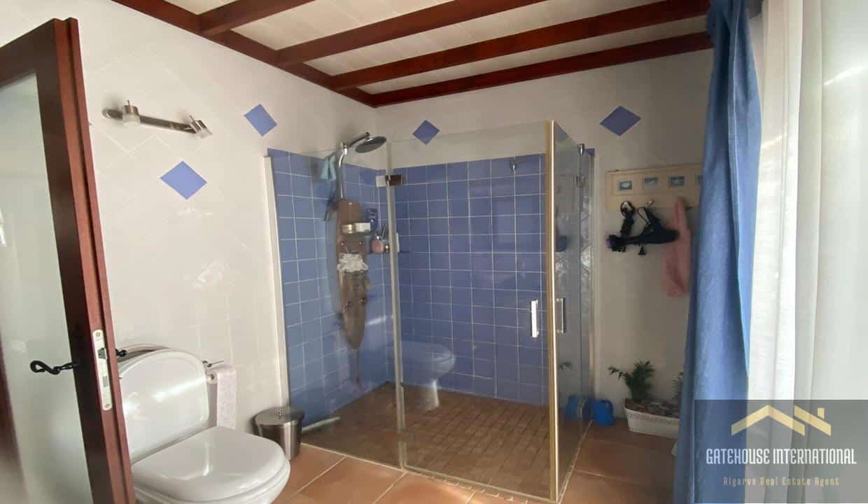 3 Bed Villa With Pool In Carvoeiro Algarve 32