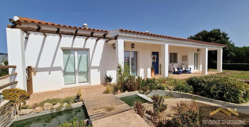 3 Bed Villa With Pool In Carvoeiro Algarve 87