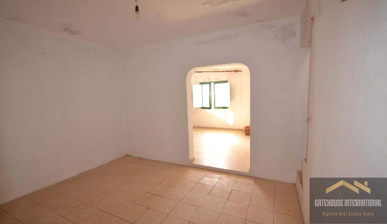 3 Bed Village House For Renovation In Alte Central Algarve43