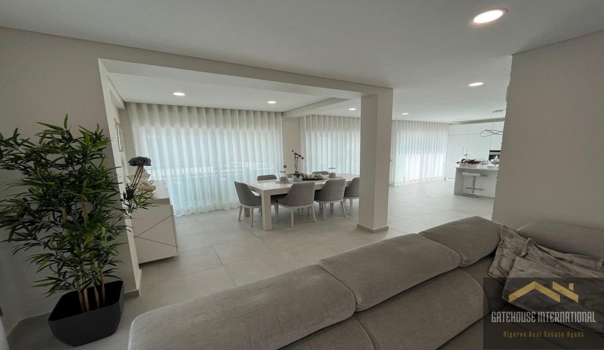 4 Bed Modern Villa In Alcantarilha Central Algarve 98