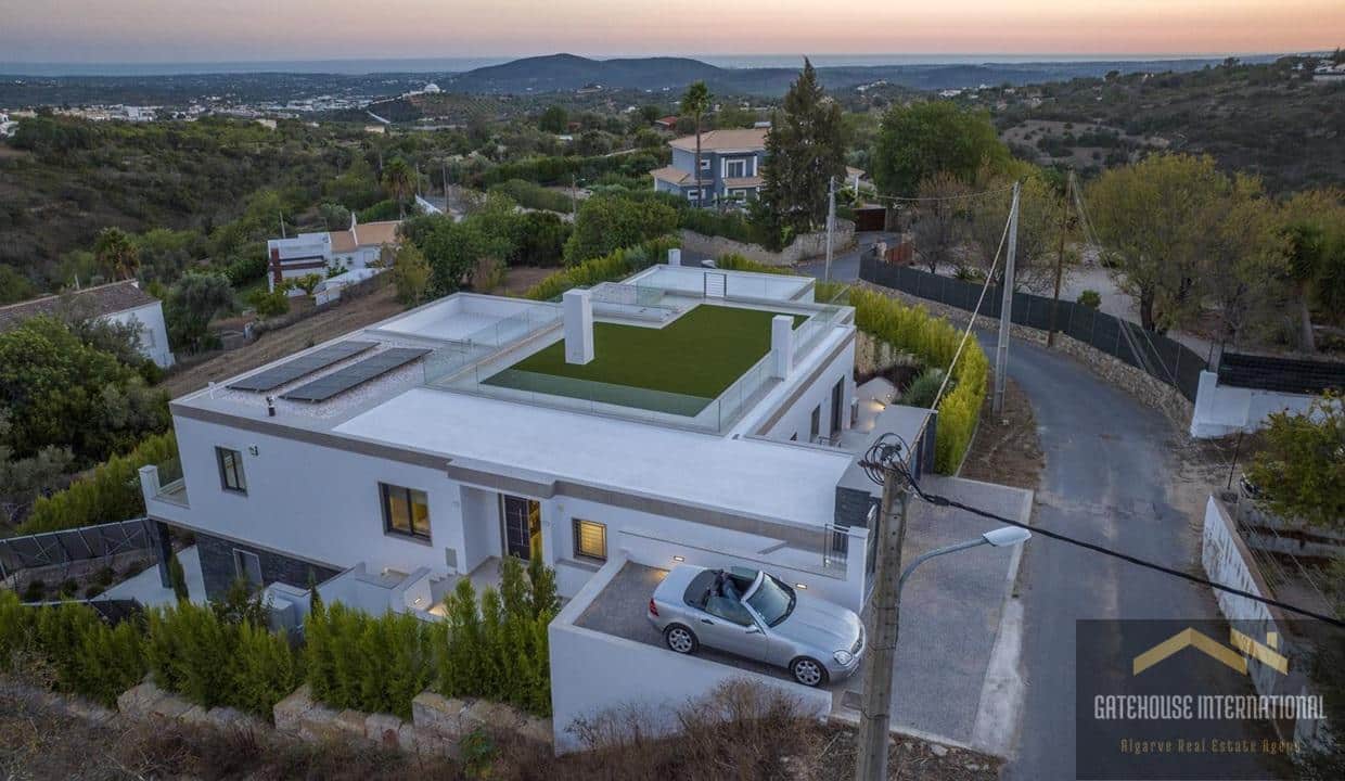 4 Bed Modern Villa In Loule Algarve With Coastal Views 00