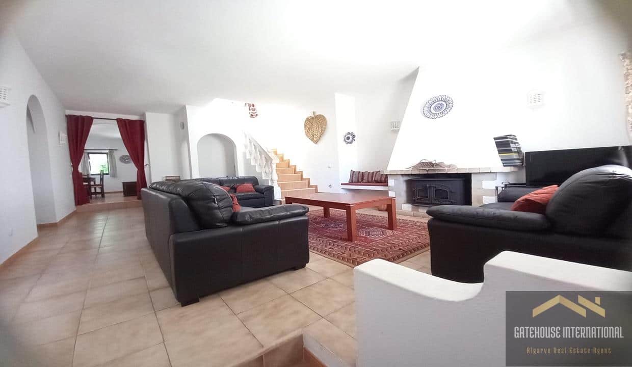 4 Bed Townhouse With Pool In Figueira West Algarve1