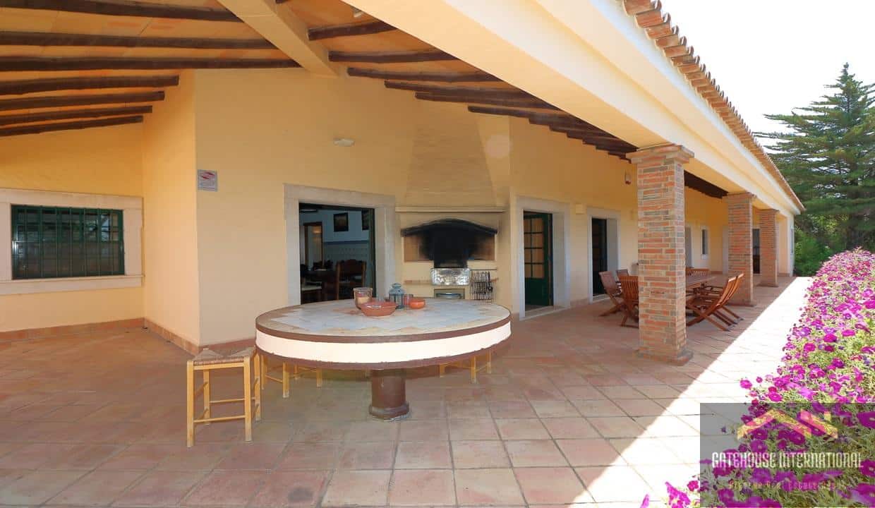 4 Bed Villa In Loule Algarve With Panoramic Views 32