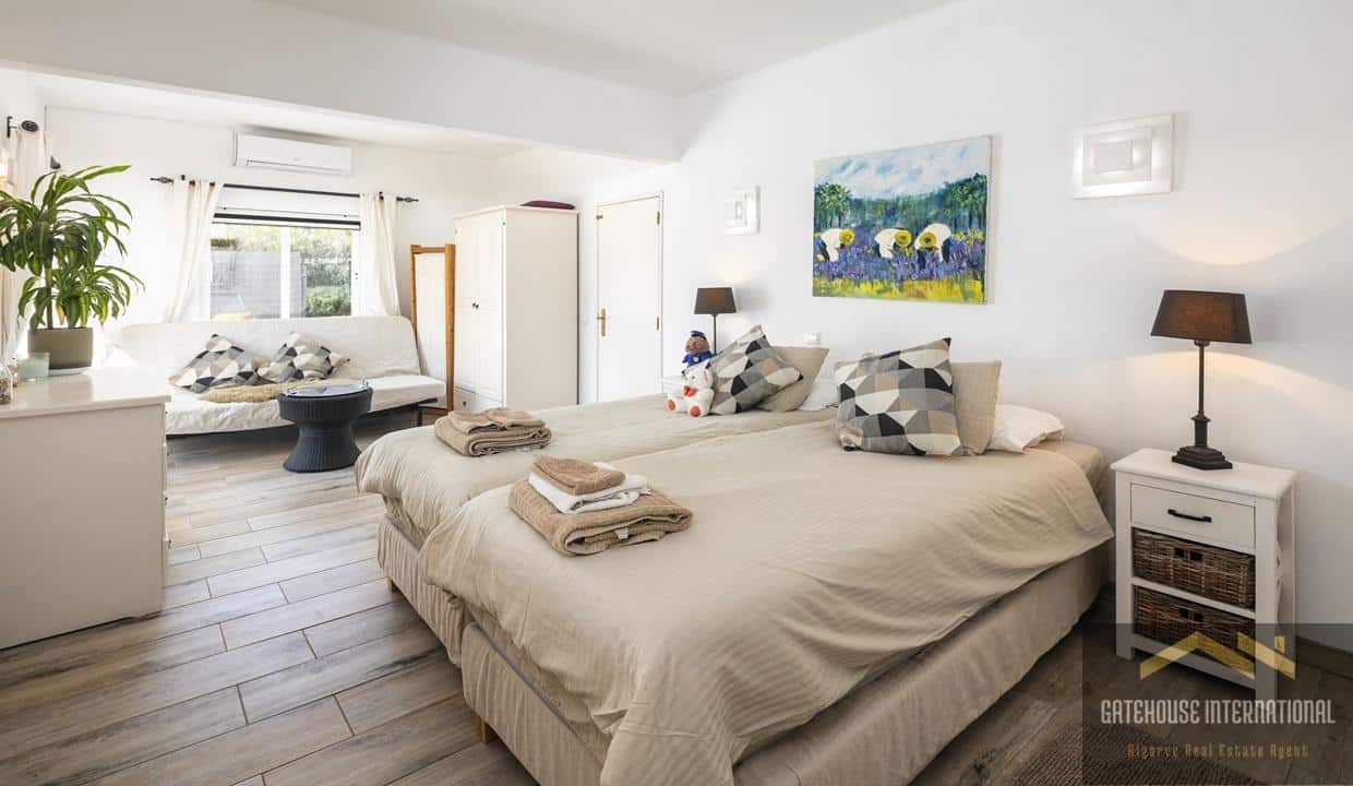 4 Bed Villa With Heated Pool In Carvoeiro Algarve2121