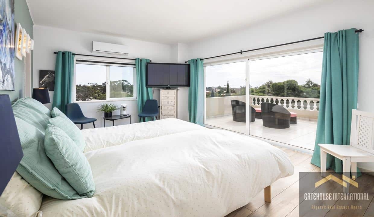 4 Bed Villa With Heated Pool In Carvoeiro Algarve344