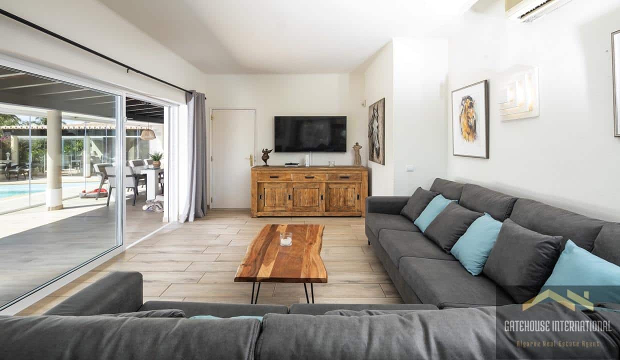 4 Bed Villa With Heated Pool In Carvoeiro Algarve4343