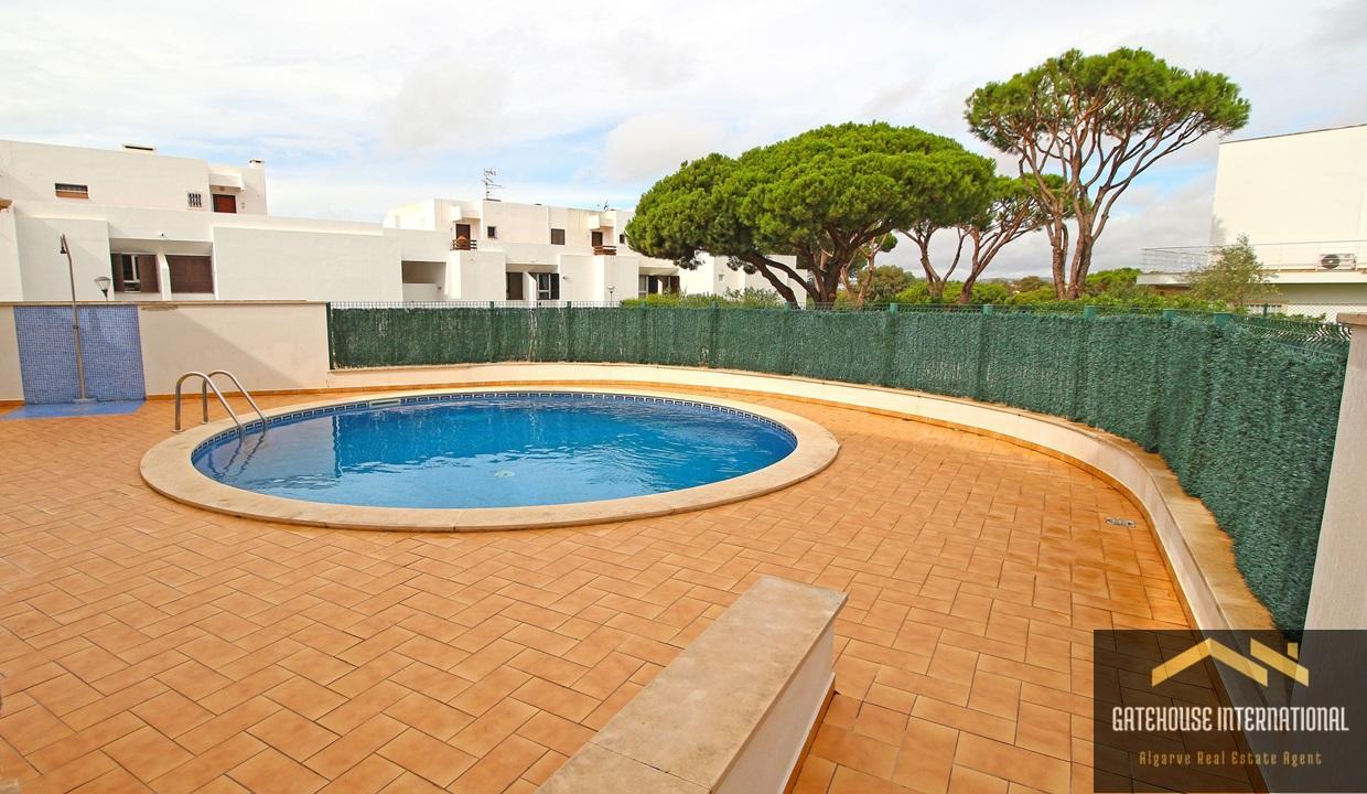 5 Bed Modern Townhouse For Sale In Vilamoura Algarve 00