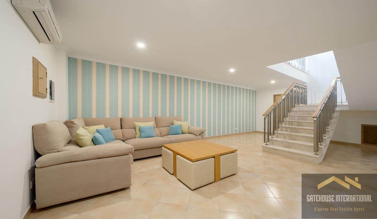 5 bed Villa Near Quinta do Lago Golf Resort Algarve 3