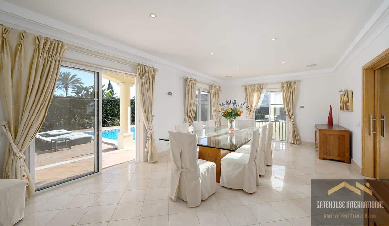 5 bed Villa Near Quinta do Lago Golf Resort Algarve 8