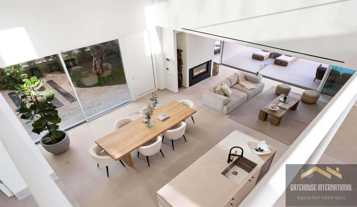 Modern 3 Bed Villa For Sale In Santa Barbara de Nexe Algarve 211