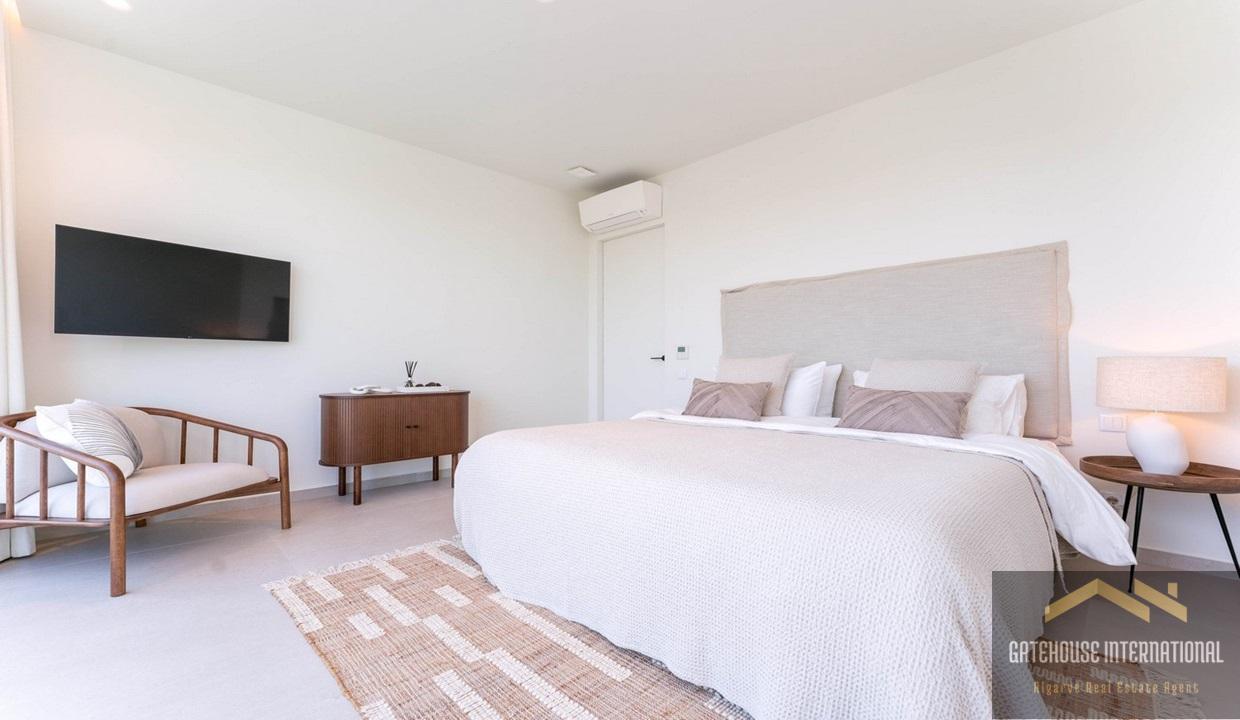 Modern 3 Bed Villa For Sale In Santa Barbara de Nexe Algarve 44