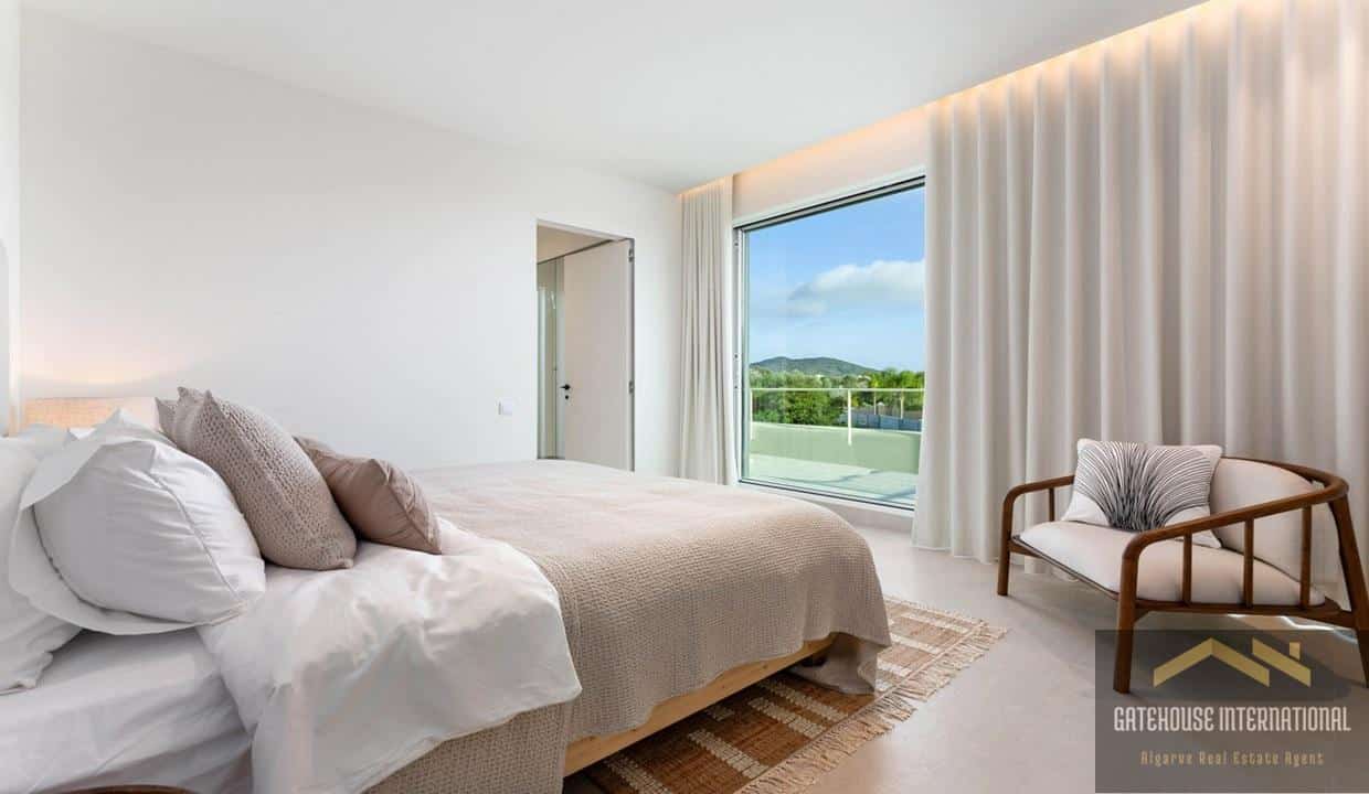 Modern 3 Bed Villa For Sale In Santa Barbara de Nexe Algarve 55