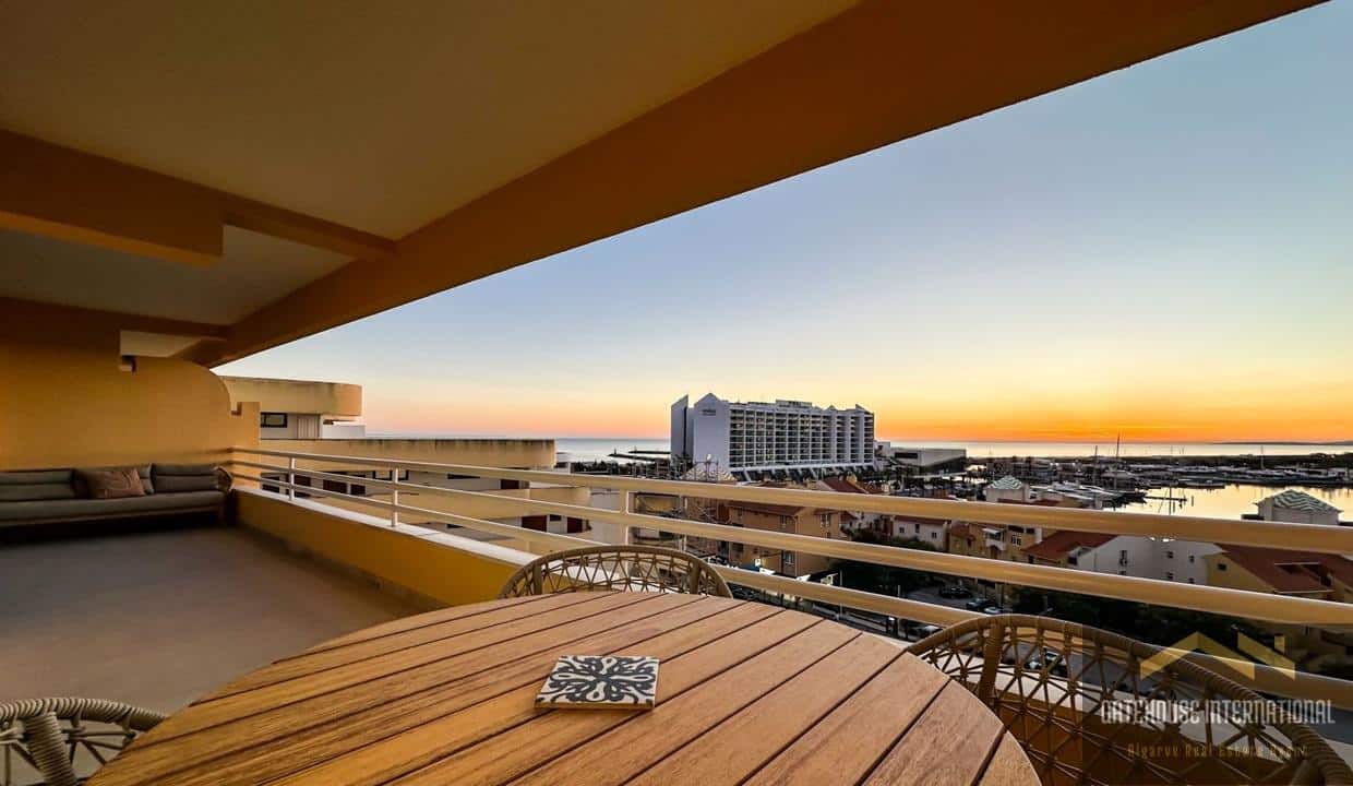 Renovated 2 Bed Apartment In Vilamoura With Marina Views 1