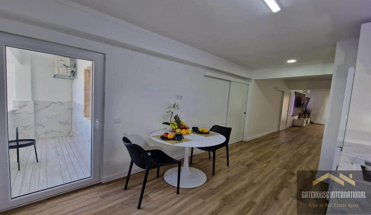 Renovated 2 Bedroom Apartment In Quarteira Algarve1