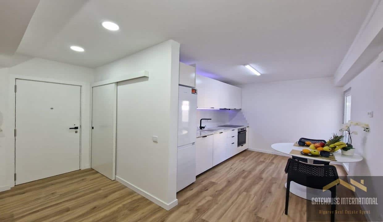 Renovated 2 Bedroom Apartment In Quarteira Algarve66