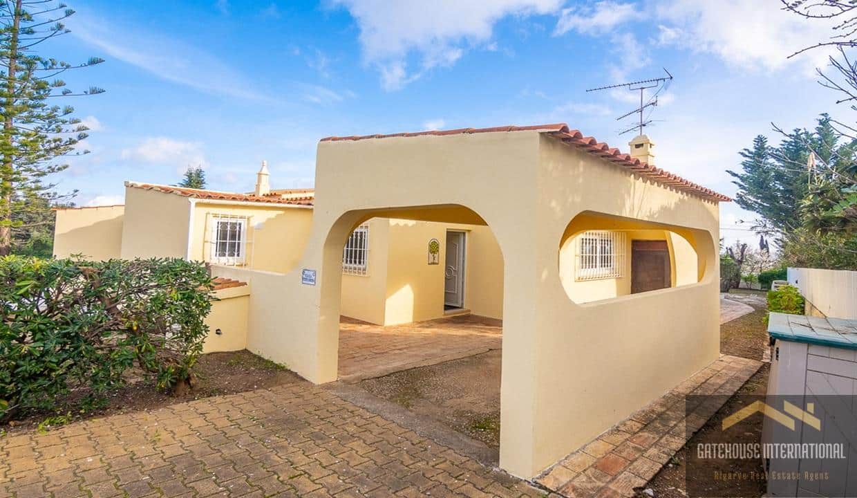 Sea View 3 Bed Detached Villa With Pool In Mosqueira Albufeira Algarve 1
