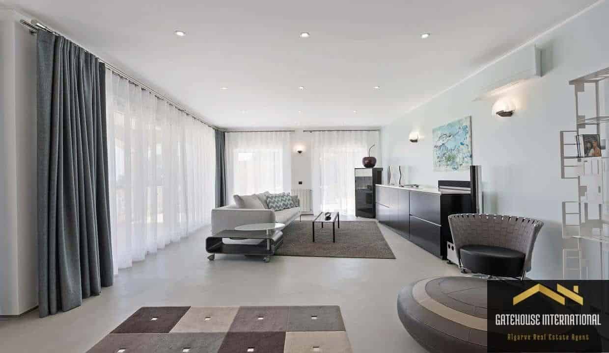 Sea View 4 Bedroom Villa With Heated Pool In Loule Algarve 10