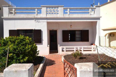 2 Bed House For Habitation Or Commercial Use In Boliquieme Algarv