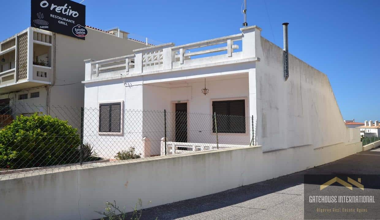 2 Bed House For Habitation Or Commercial Use In Boliquieme Algarv1
