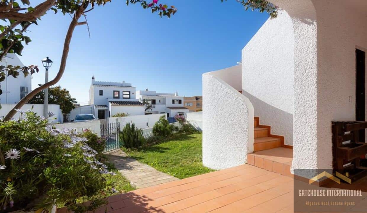 2 Bed Sea View Villa In Praia da Luz Algarve32