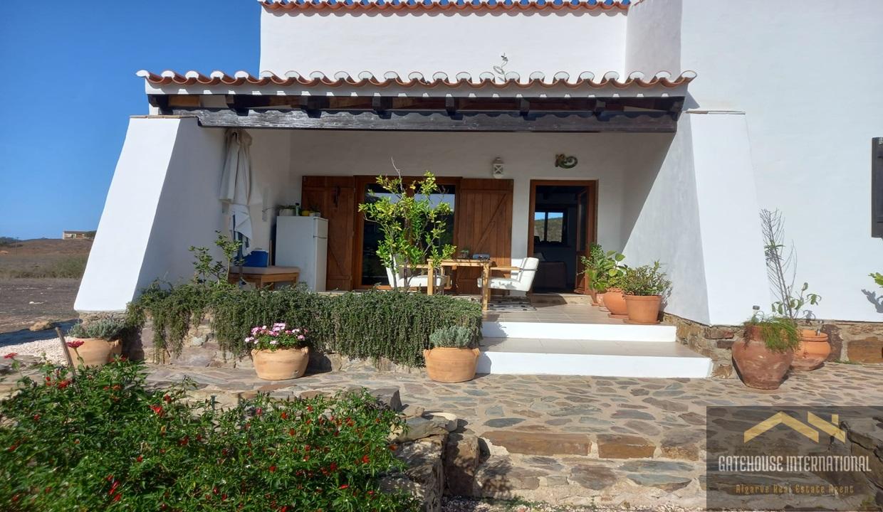 3 Bed Farmhouse With 9500m2 In Budens West Algarve 6