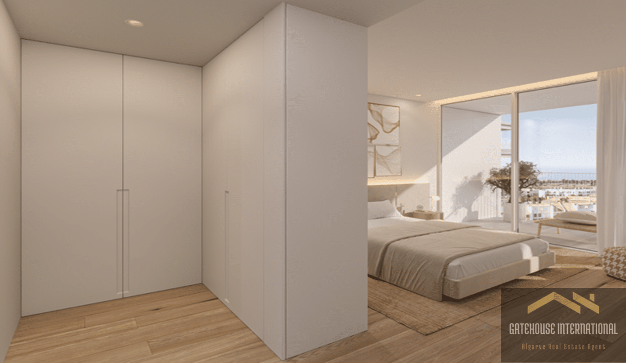 3 Bed Luxury Apartment In Vilamoura Algarve 0