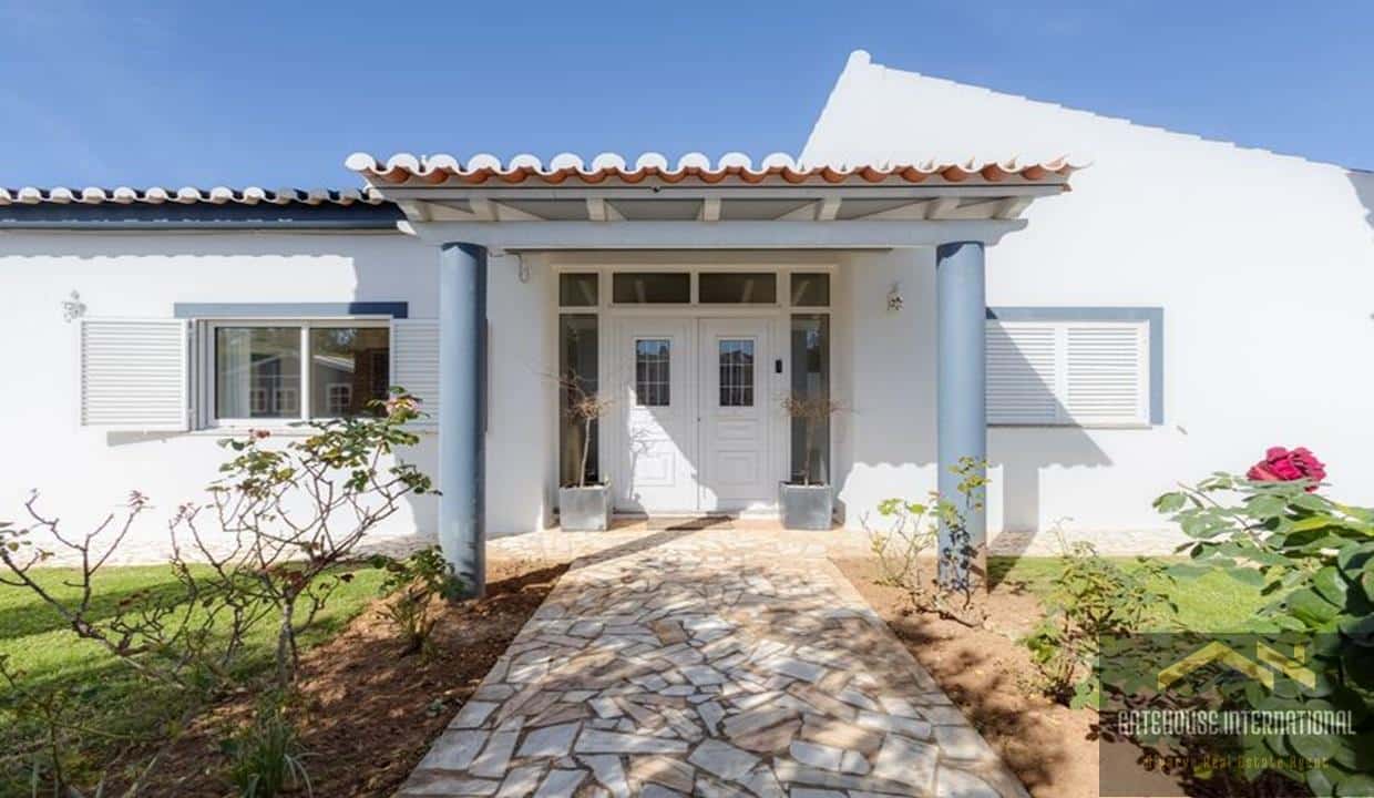 3 Bed Single Storey Villa In Montinhos Da Luz West Algarve6