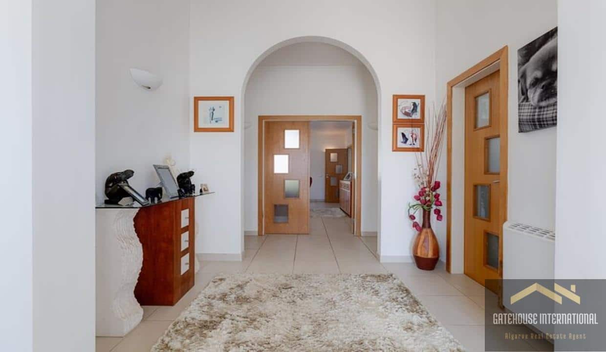 3 Bed Single Storey Villa In Montinhos Da Luz West Algarve7
