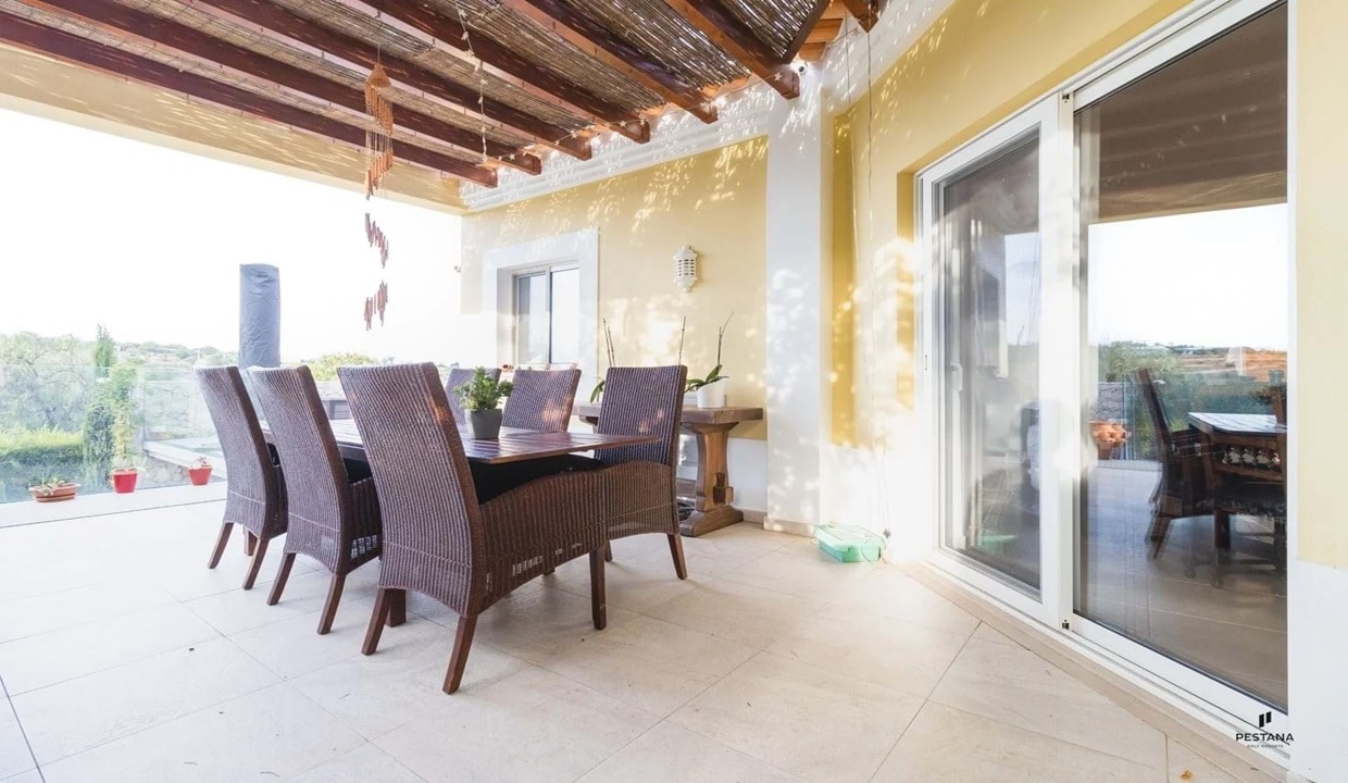 3 Bed Villa On Gramacho Golf In Carvoeiro Algarve 43