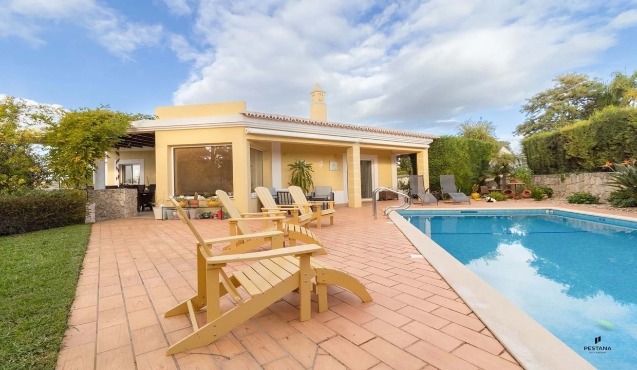 3 Bed Villa On Gramacho Golf In Carvoeiro Algarve 54