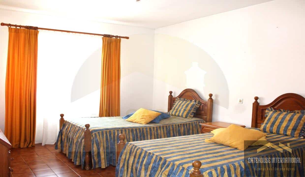 3 Bed Villa Plus A Restaurant In Praia das Cabanas Velhas West Algarve 9