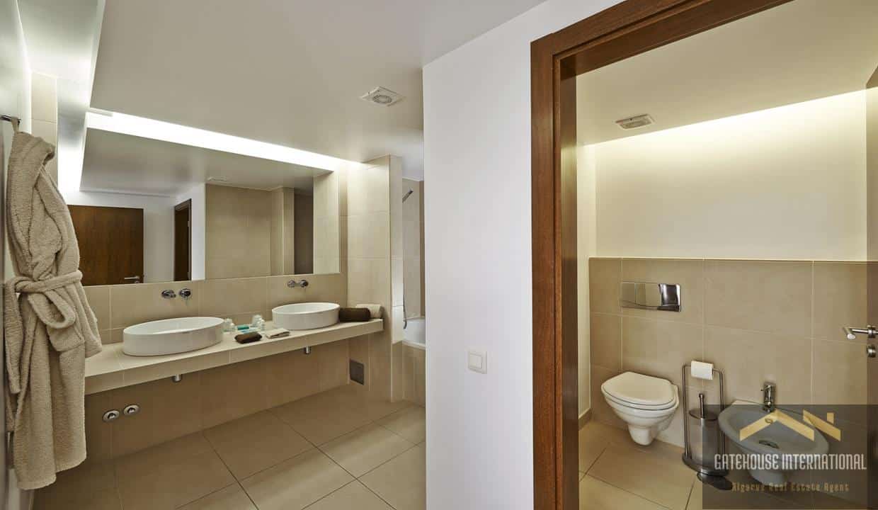 4 Bed Modern Linked Villa With Pool In Albufeira Algarve 09