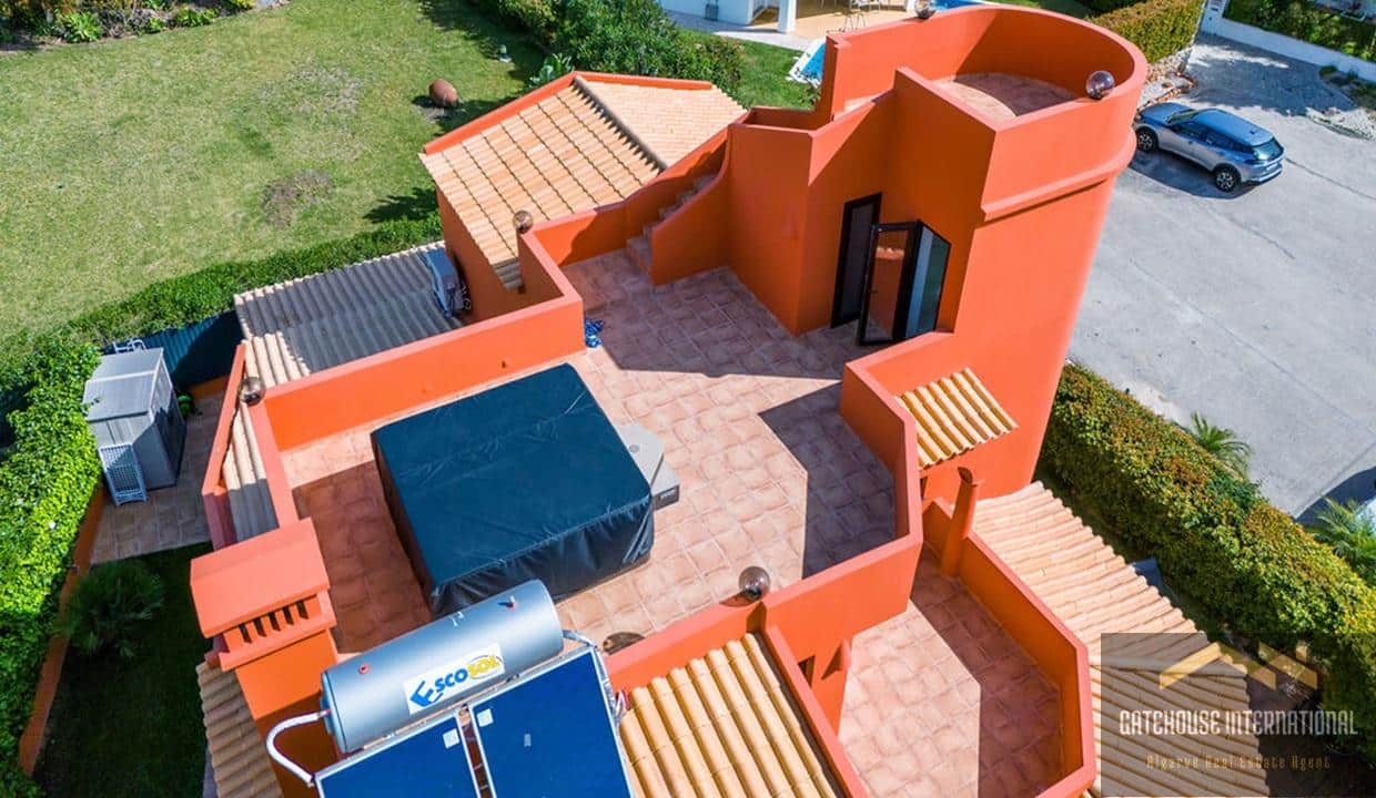 4 Bed Villa For Sale In Quarteira Algarve 3